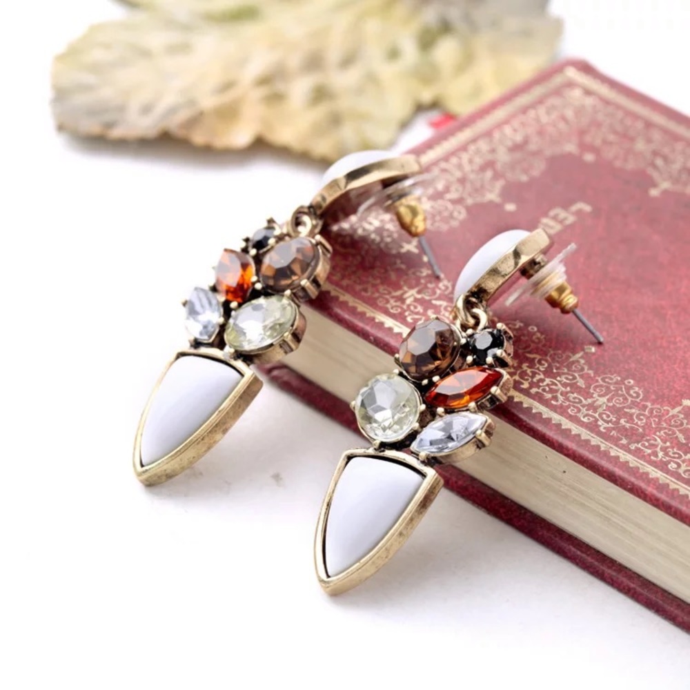Vintage Gold Drop Earrings Crystal PendantEarrings - Picture 5 of 6